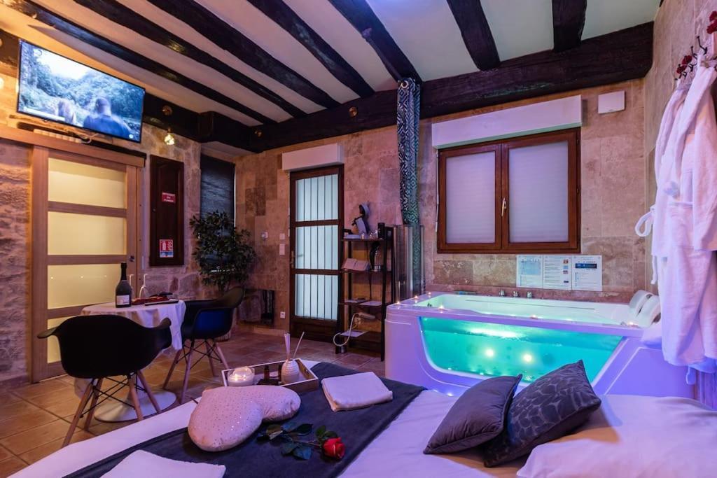 Bed & Spa - La Parenthese Topdestination-Dijon - Centre Ville - Classe 3 Etoiles Ngoại thất bức ảnh