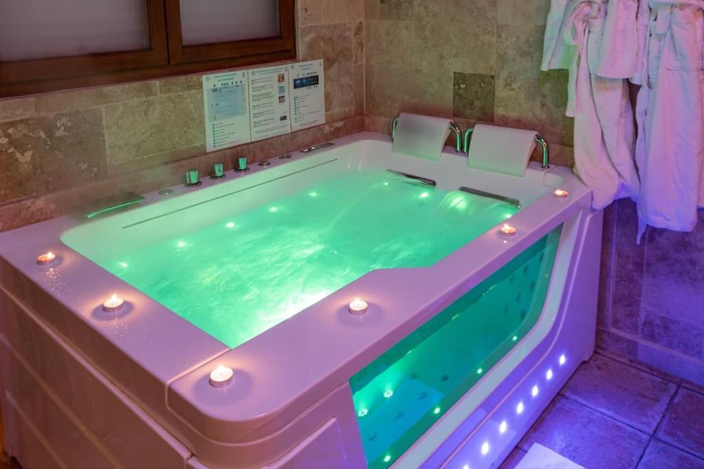 Bed & Spa - La Parenthese Topdestination-Dijon - Centre Ville - Classe 3 Etoiles Ngoại thất bức ảnh